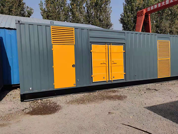 连江300kw 柴油发电机组用多大的空气开关？
